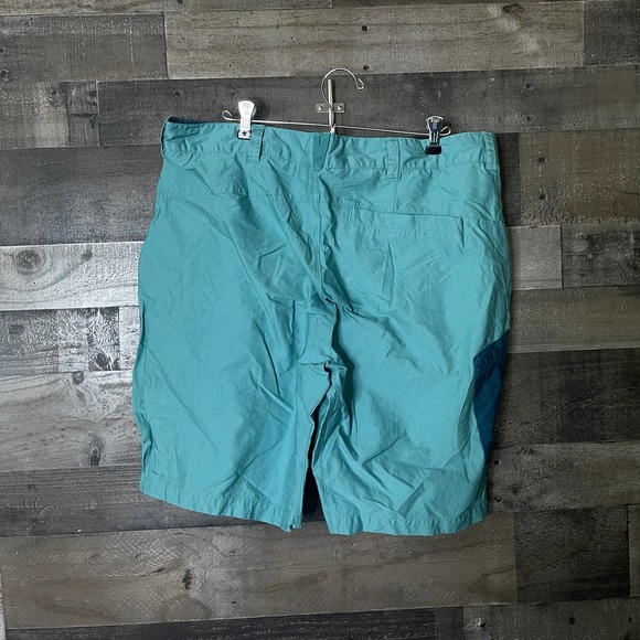 SOLD Outdoor Research Mens Quarry Shorts 38 - Picture 2 of 3